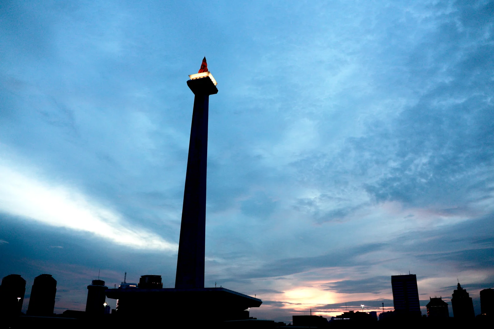 Monas Senja